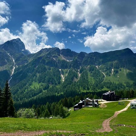 Il Covo Dello Sciatore Apartment Falcade Bagian luar foto