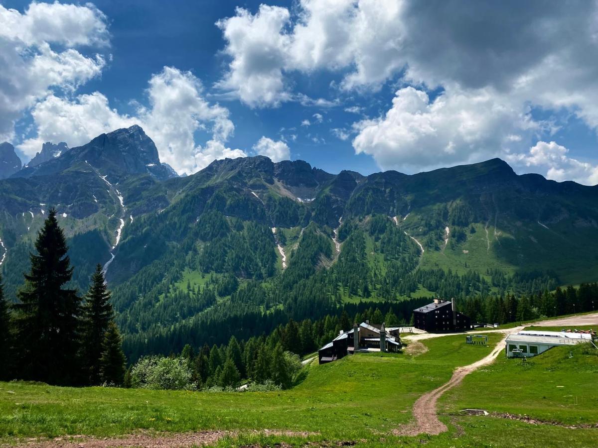 Il Covo Dello Sciatore Apartment Falcade Bagian luar foto